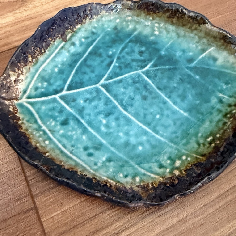 Japanese Dinner Serving Dish Plate 8"L Ceramic Green Brown Rust Crackle Leaf - Picture 6 of 6